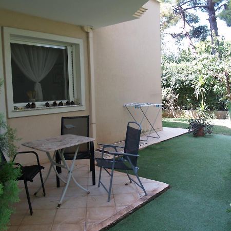 Villa Verde Apart-Hotel Néa Mákri Exterior foto